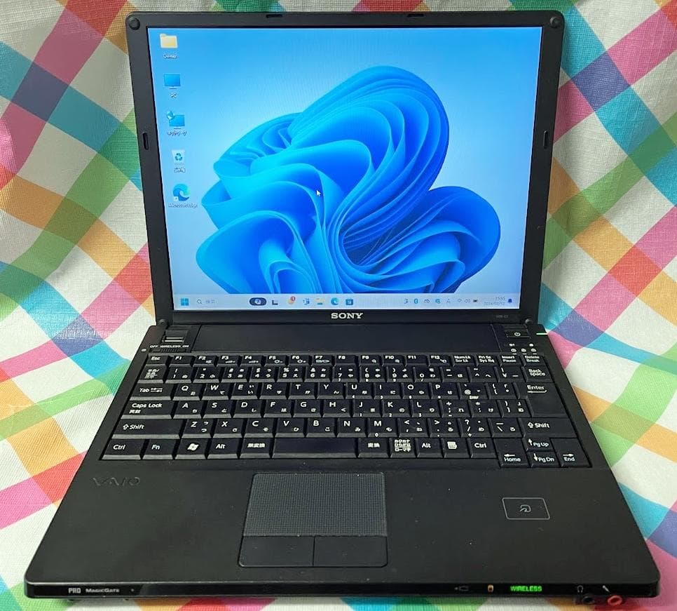 【SONY製VAIO】軽量モバイル WIN11/4GB/SSD★動作良好