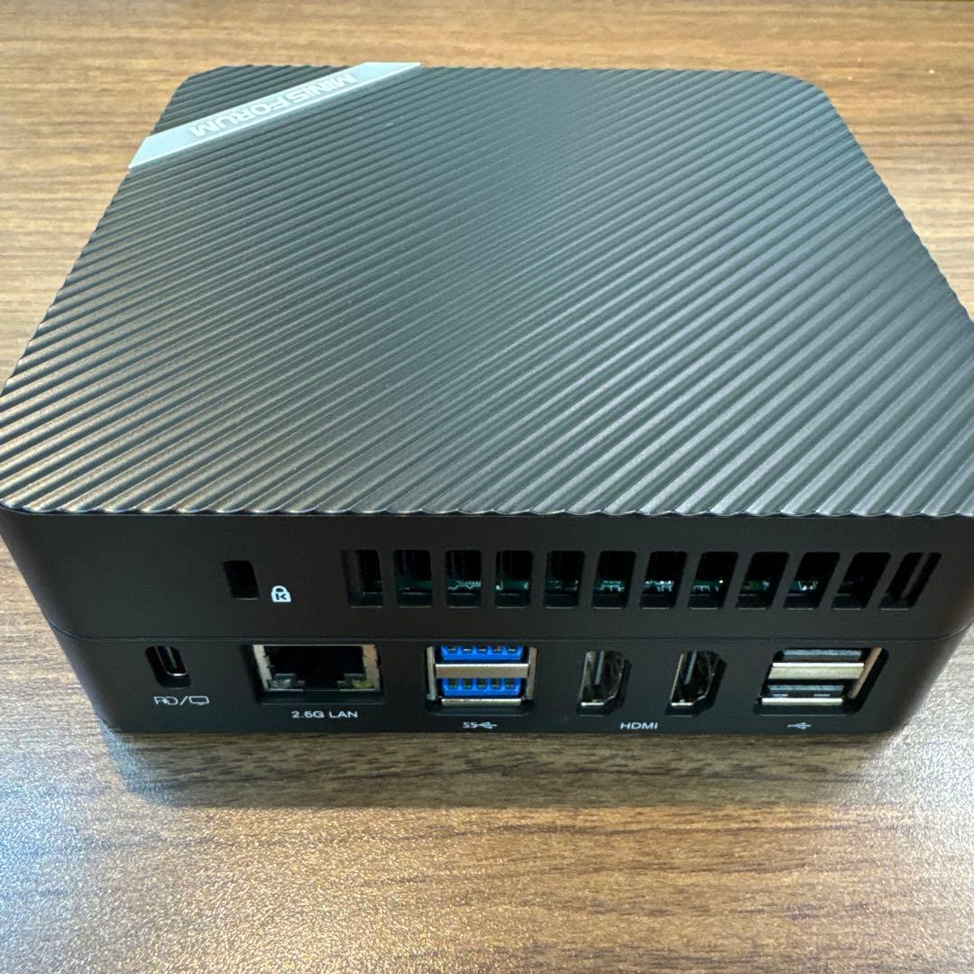 ジャンク ミニPC MINISFORUM UM560 電源が入らない SSDなし