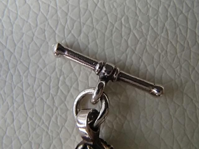 スターナイツ　クロスボール　シルバー　ネックレス