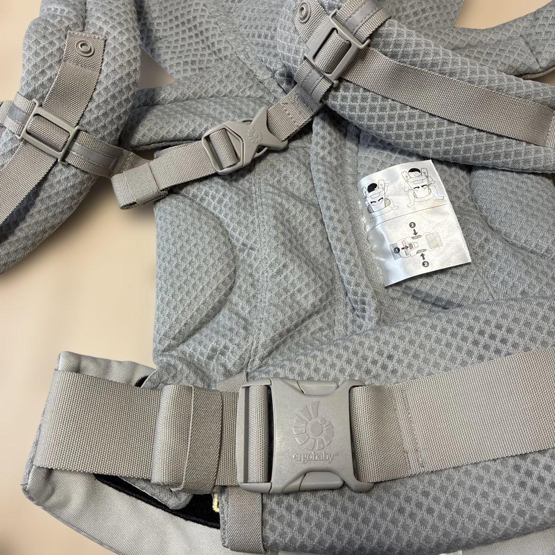 エルゴの抱っこひも　オムニブリーズ　パールグレー メッシュ ergo抱っこ紐