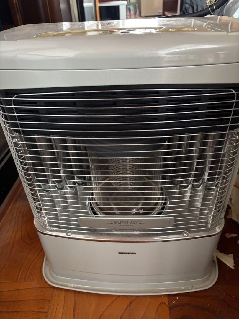 ￼コロナ　FFストーブ　美品