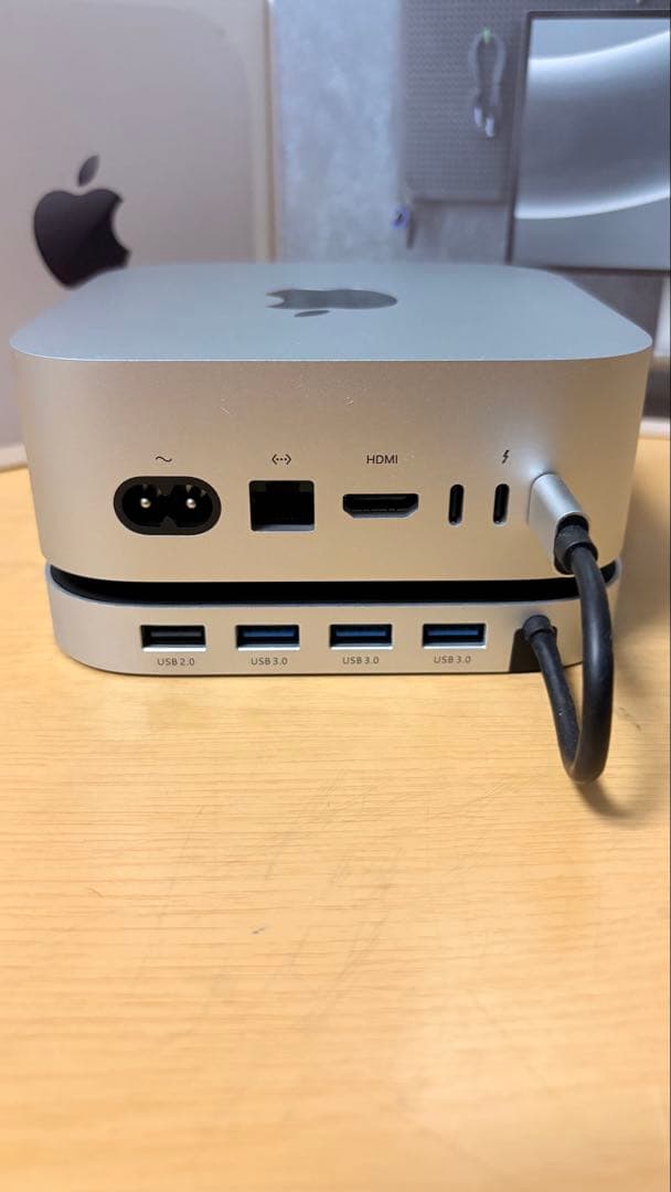 Apple M4 Mac mini 16GB SSD256GB USBハブ付き