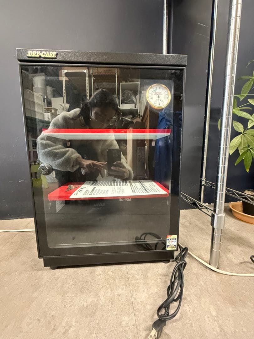 トーリハン　防湿庫　ドライキャビNT-83