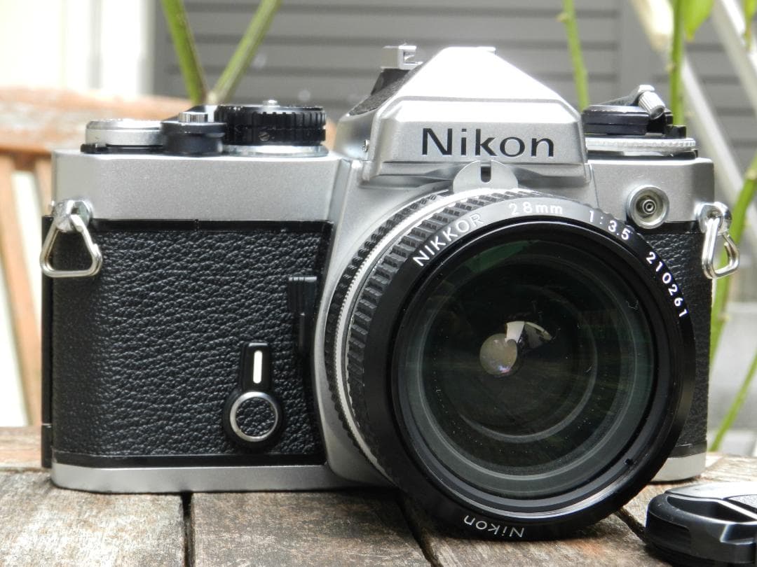 極美品　Nikon FE カメラ NIKKOR 28 3.5　レンズ　即撮影可