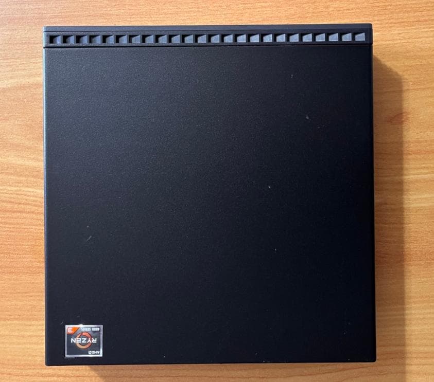 ミニPC ThinkCentre M75q Tiny Gen2 16GB / 256GB