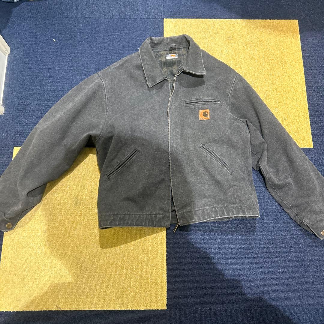 Carhartt グレー ショート丈ジャケット