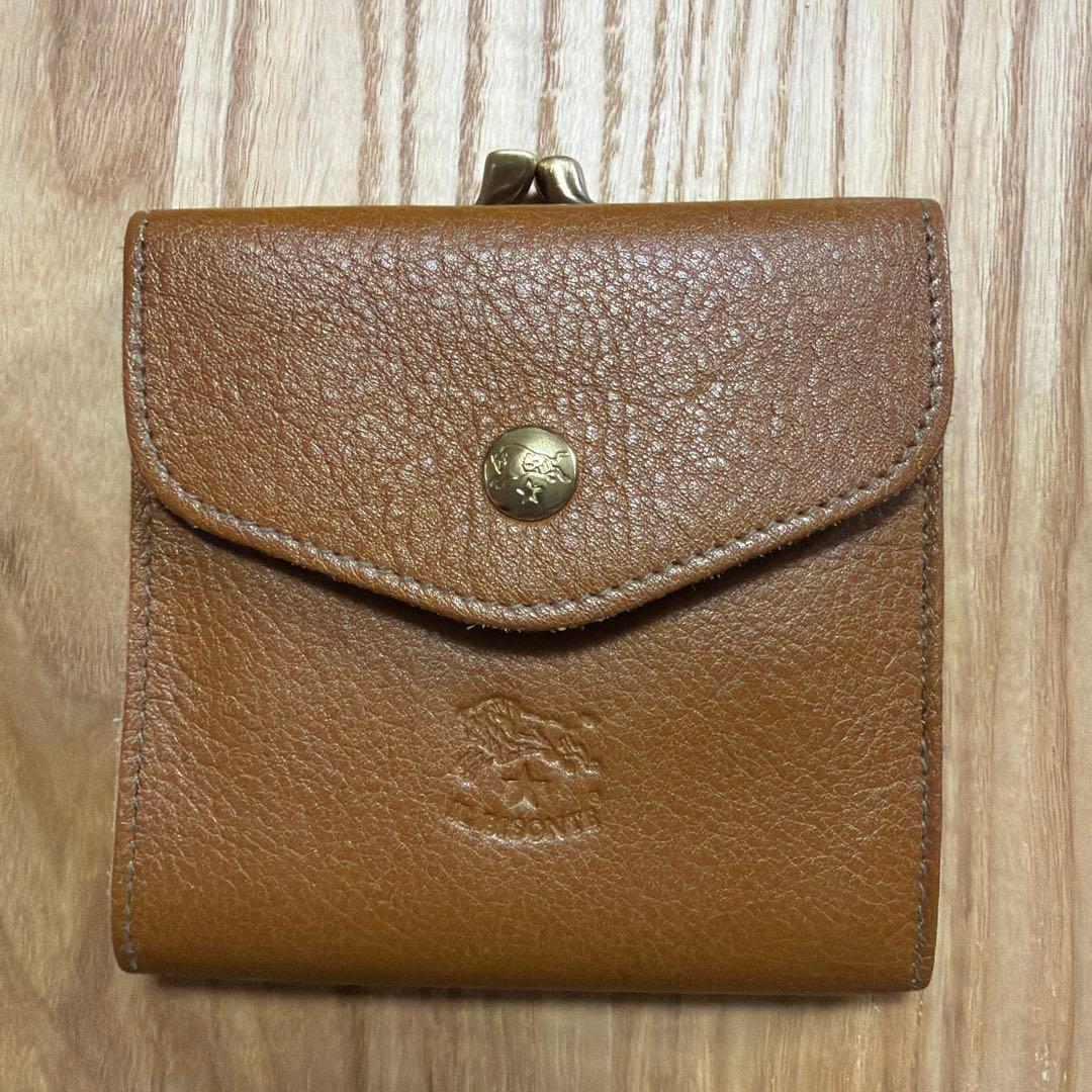 ILBISONTE二つ折り財布
