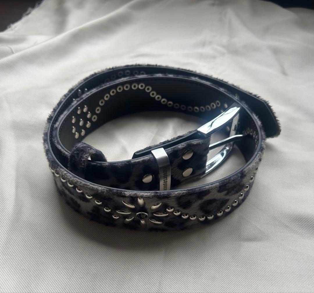 レオパード スタッズ ベルト htc似 フラワースタッズ グレー レザー