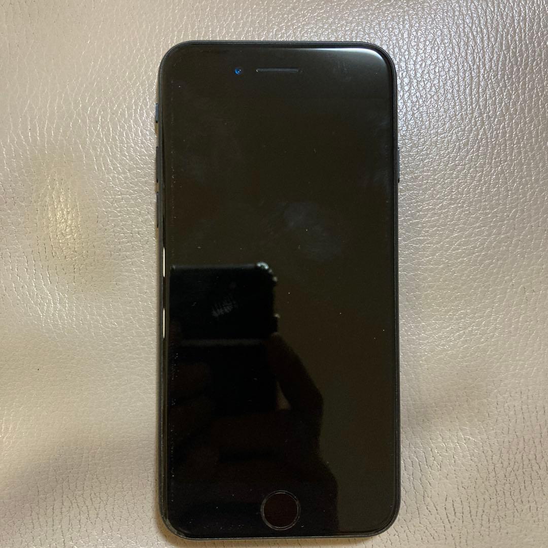 iPhone se第2世代（64GB・ブラック） SIMフリーバッテリー79%