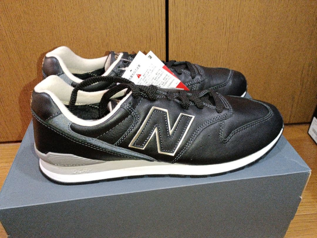 New Balance 996 ブラックレザー スニーカー