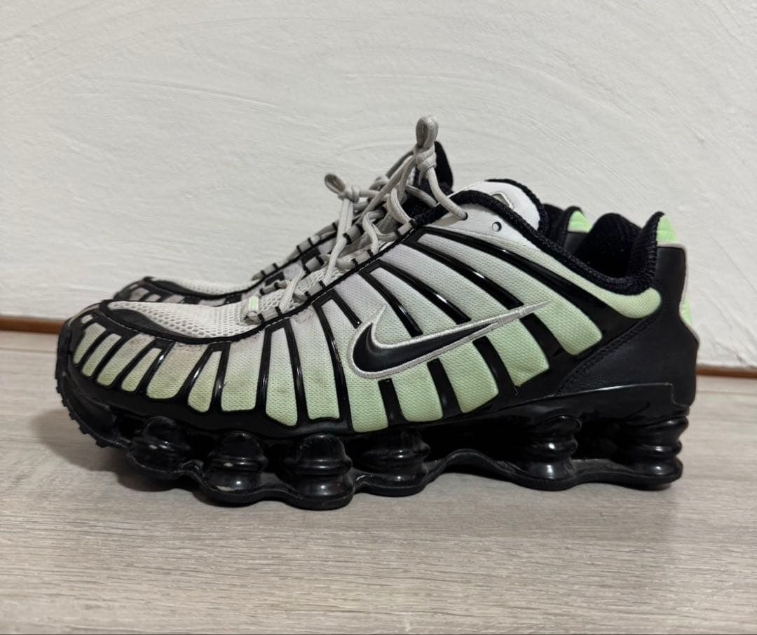 Nike ショックス　TLグリーン 28.5