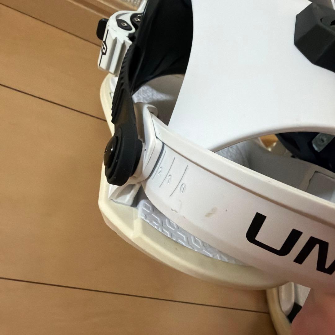 ［値下げ可］UNION STRATAビンディング ホワイト 23/24 Mサイズ