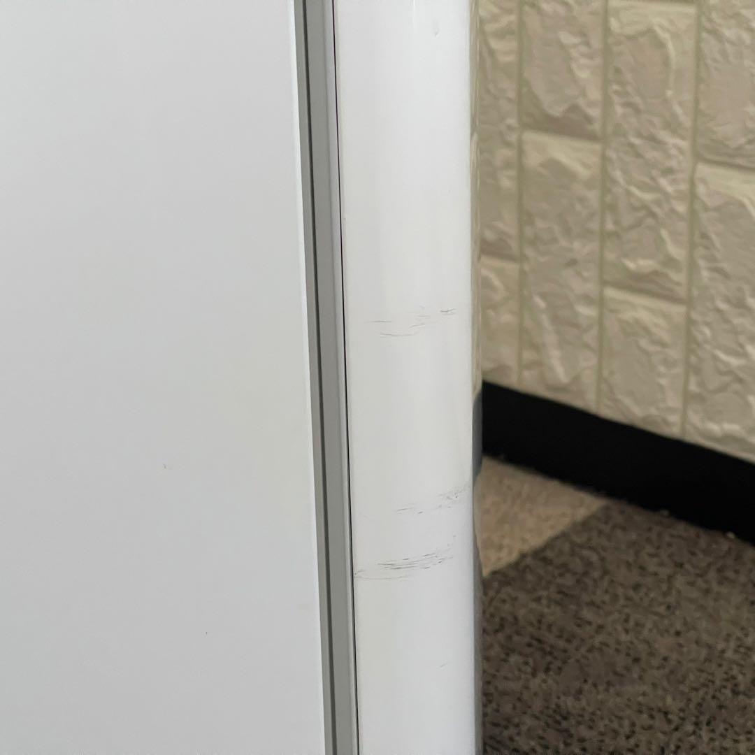 レゾースタッフ ✨キズ多い為格安❗️冷蔵庫　コンフィー　コンパクトサイズ