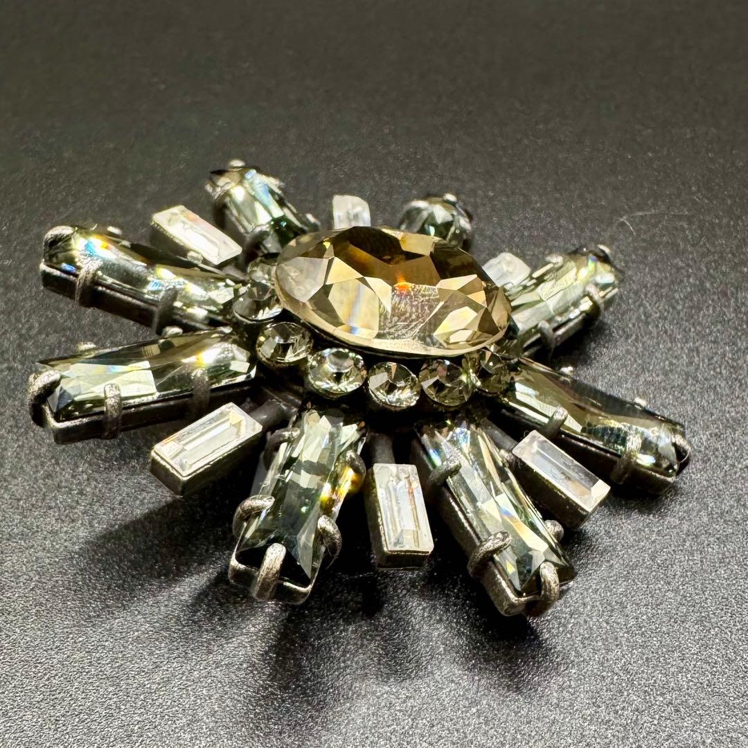 FOXEY フォクシー ピンブローチ ピンバッジ LADY PLANT 極美品