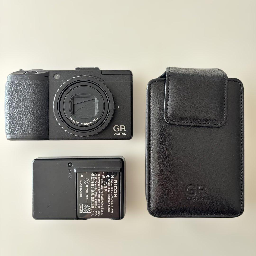 RICOH　GR DIGITALⅢ ショット数多め 異音あり