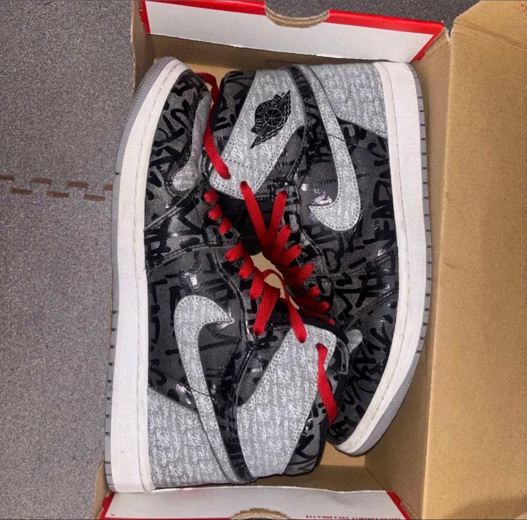 靴 Nike Air Jordan 1 High OG \"Rebellionaire