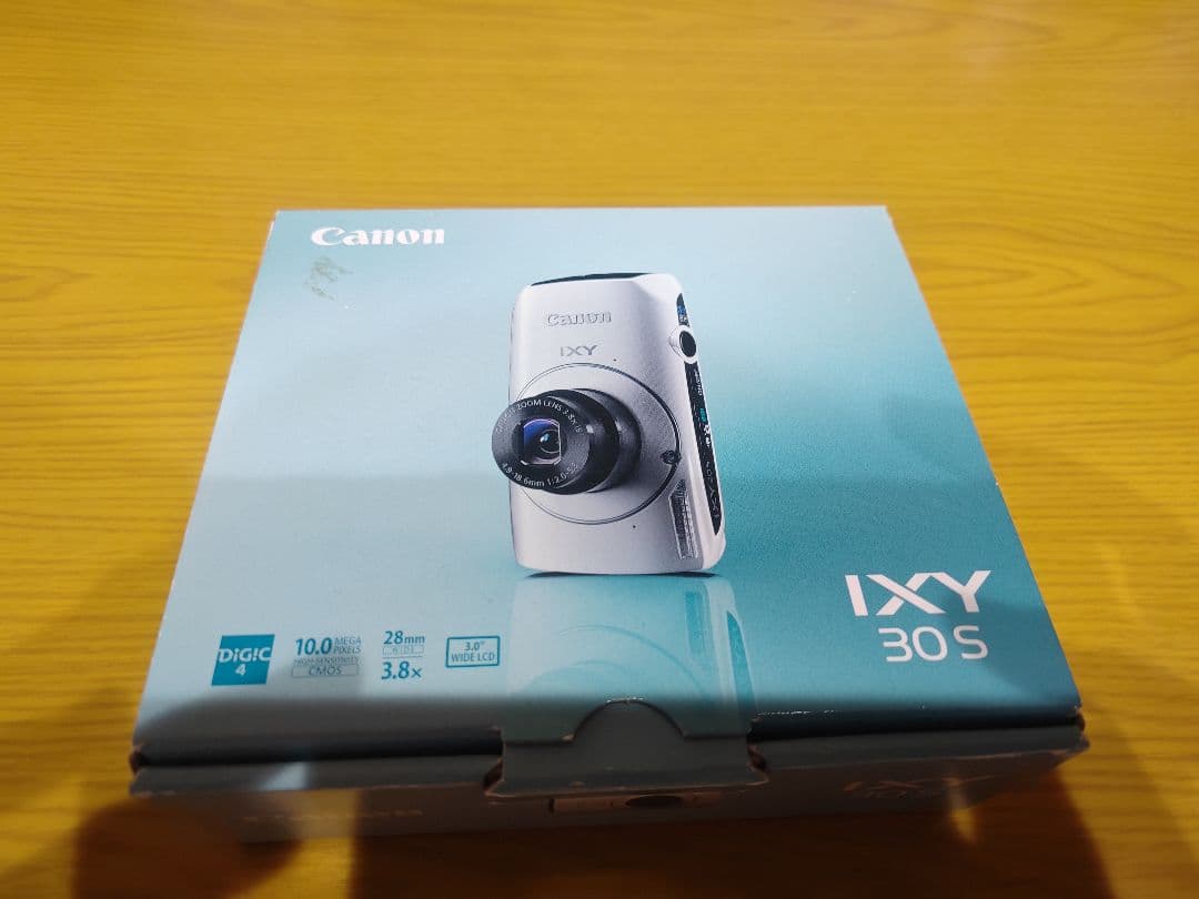 【ジャンク】Canon IXY 30S ホワイト コンパクトカメラ