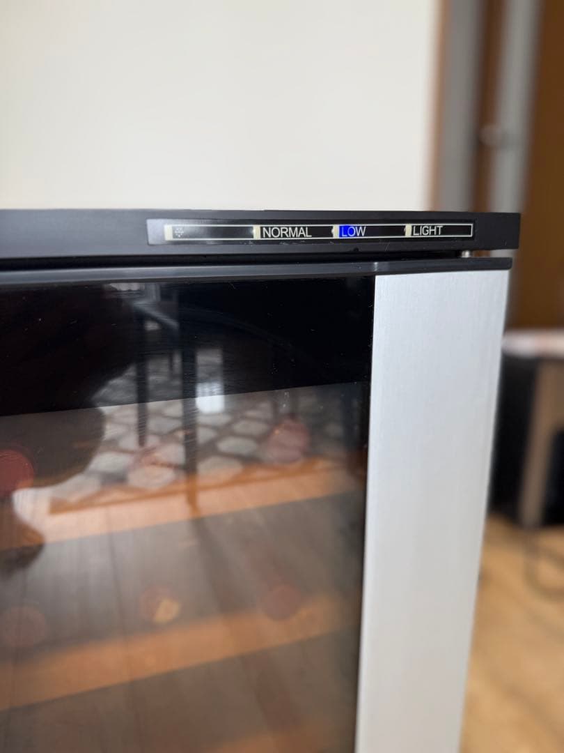 Funvino ファンヴィーノ ワインセラー12本収納　稼働確認済み　引取可