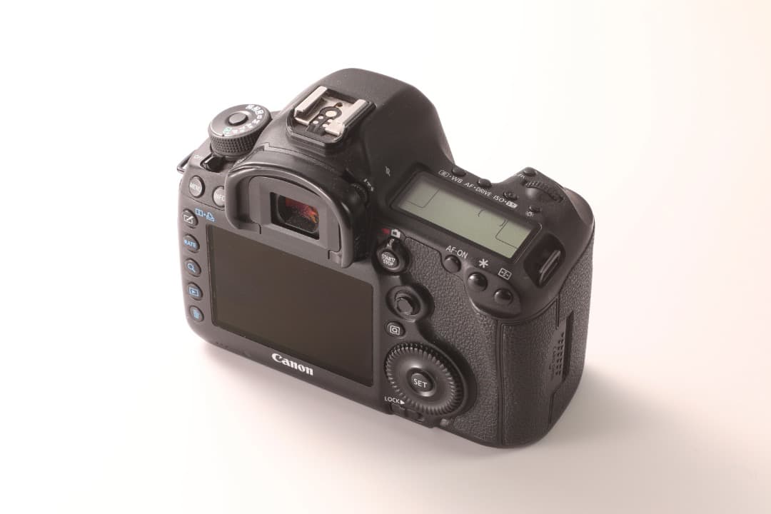 デジタルカメラ Canon EOS 5D Mark III