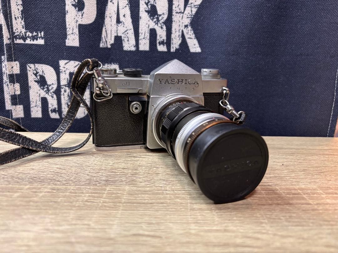 レンズ希少品！ YASHICA J カメラ ジャンク品