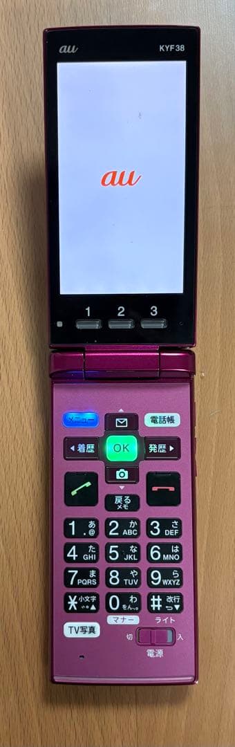 【美品】auかんたんケータイKYF38 ワインレッド携帯電話本体 スピーカー付き