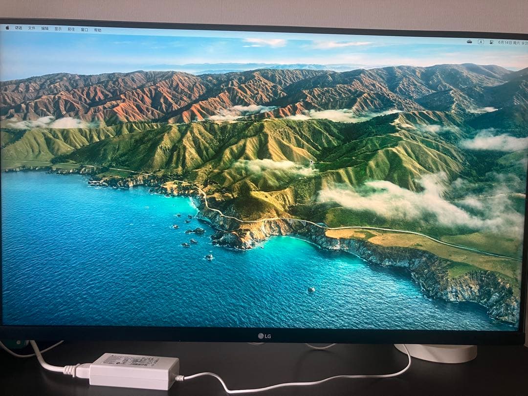 LGディスプレイ 32UN500-W 31.5インチ/4K/HDR/