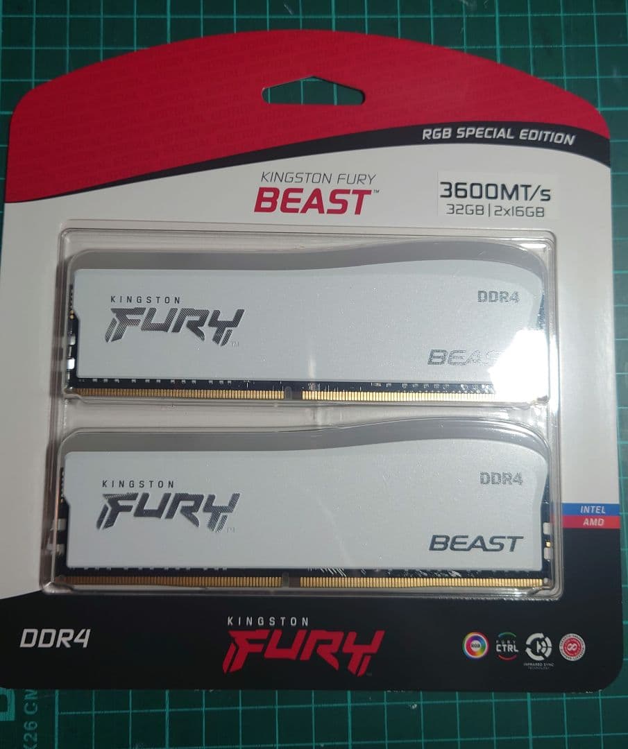 Kingston DDR4 32GB （16GB×2枚) 新品未開封