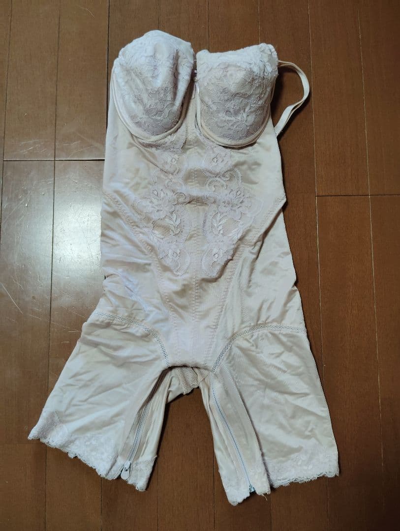 マルコ補正下着ボディスーツ3点セット（年末大幅値下げしました！）