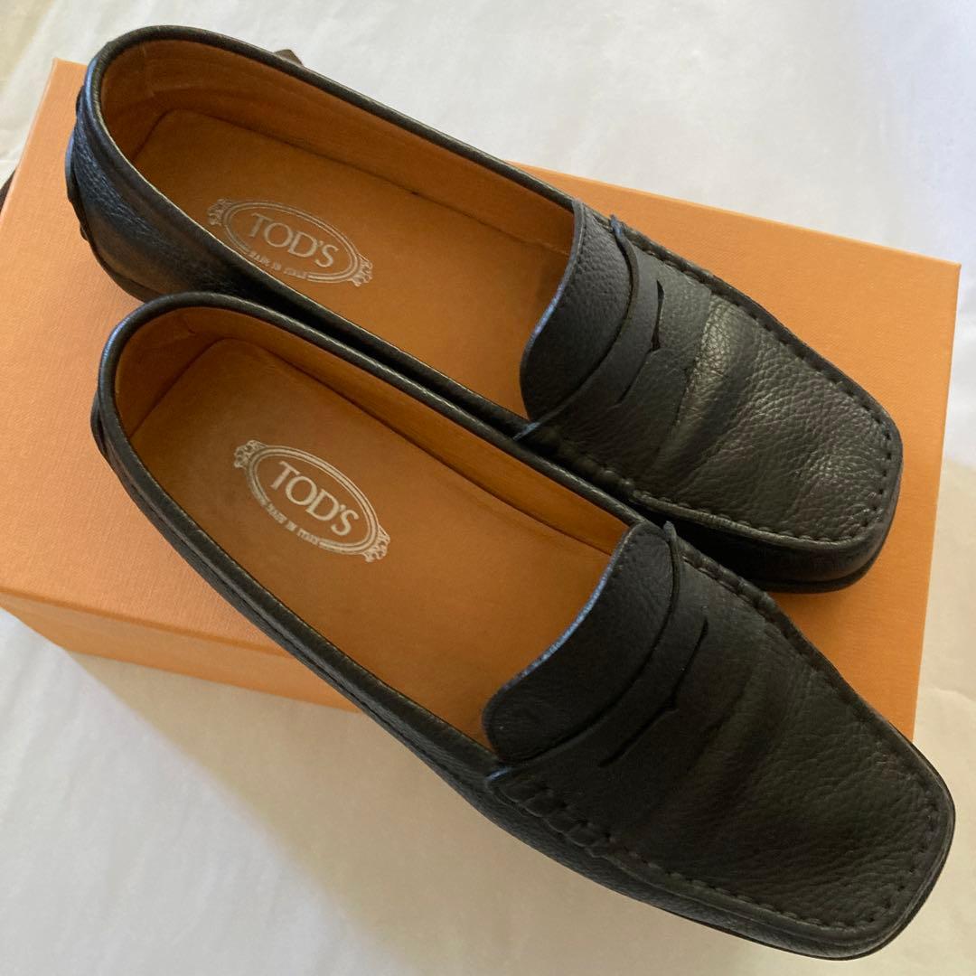 トッズ　TOD’S ドライビングシューズ　22.5cm