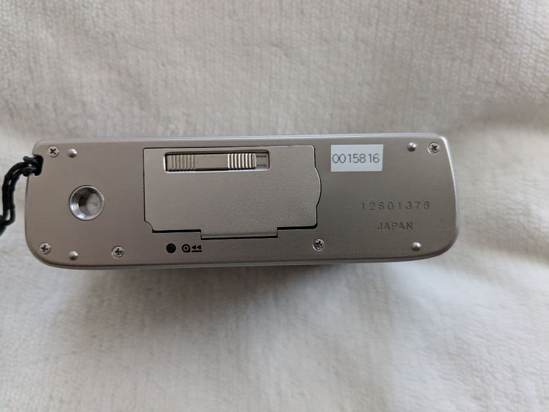 MINOLTA TC-1 フィルムカメラ John Lennonサイン入り