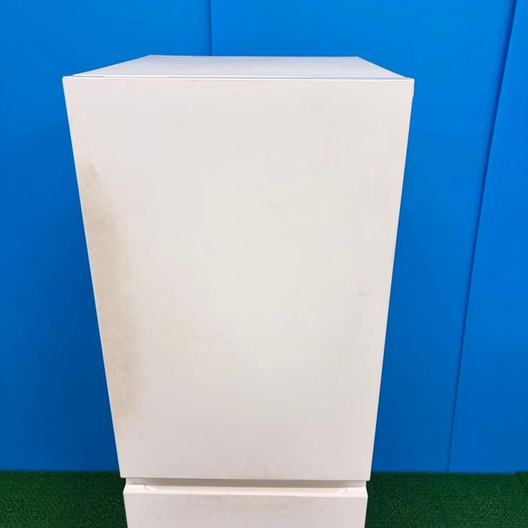 652 マッドデザイン　冷蔵庫　200L弱　小型　洗濯機も有　一人暮らし　格安