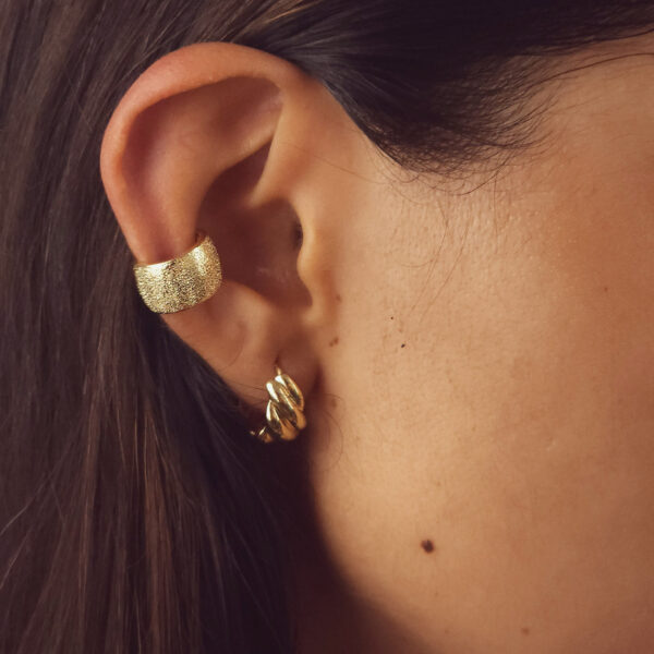 Earcuff Luz Dorada